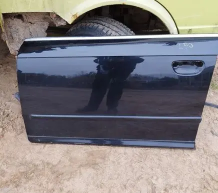 Audi A4 S4 B7 8E 8H Front door