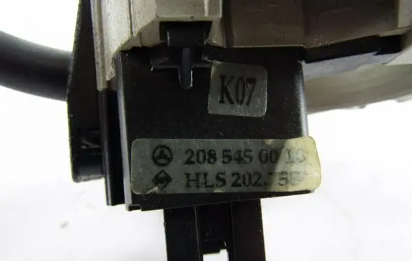 Mercedes-Benz E W210 Light switch 2085450010