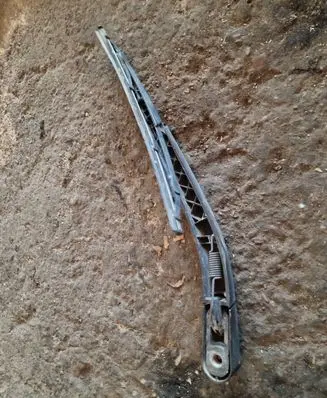 Mercedes-Benz B W245 Rear wiper blade arm
