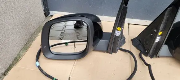 Volkswagen ID. Buzz Manual wing mirror 
