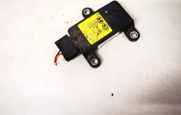 KIA Sportage ESP acceleration yaw rate sensor 956901f000 95690-1f000