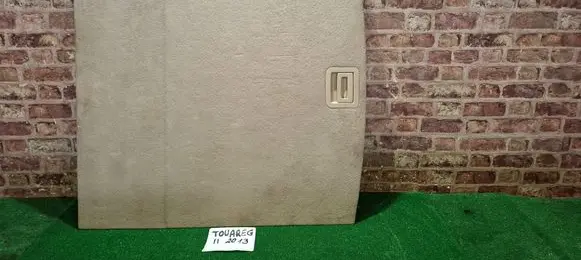 Volkswagen Touareg II Trunk/boot floor carpet liner 7P6863546B