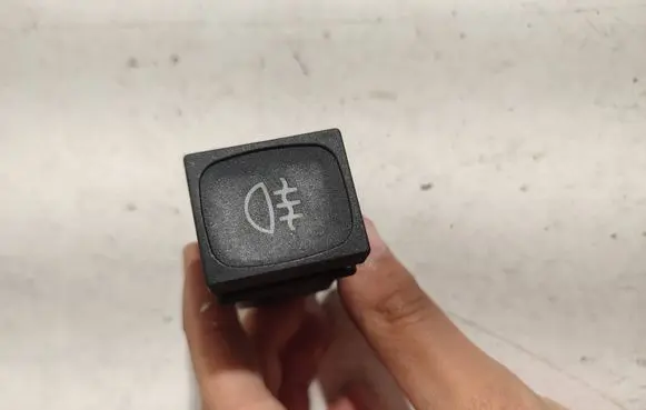 Saab 9000 CD Fog light switch 9523747