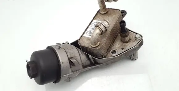 Opel Insignia A Oil filter mounting bracket 55577034 00055577034