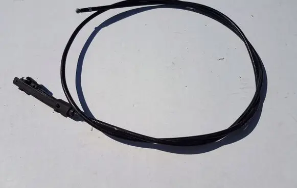 Skoda Octavia Mk2 (1Z) Engine bonnet/hood lock release cable 