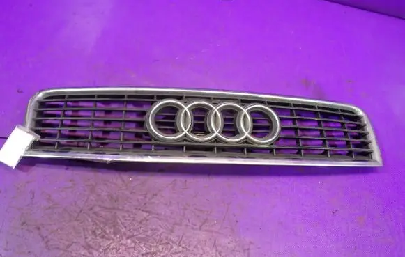 Front bumper upper radiator grill