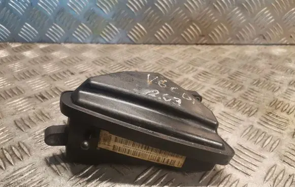 Intake resonator