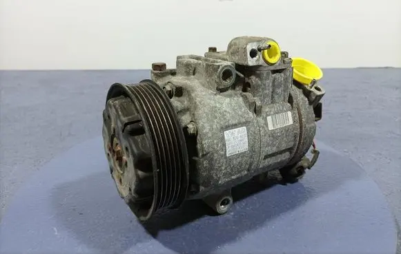 Volkswagen Polo Air conditioning (A/C) compressor (pump) 6Q0820803D