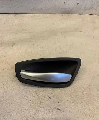 BMW 1 E81 E87 Front door interior handle 6962101