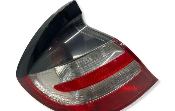Mercedes-Benz C W203 Rear/tail lights A2038202564