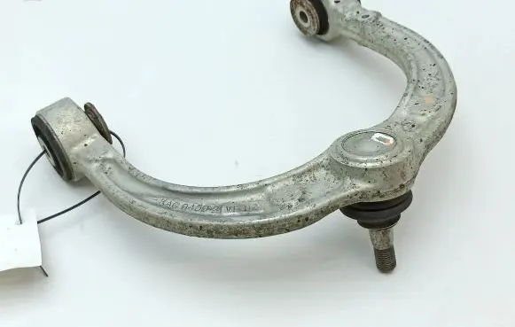 Mercedes-Benz R W251 Front lower control arm/wishbone KAG94592