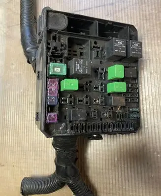 Citroen C-Crosser Fuse box set PR07400000