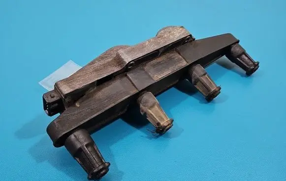 Skoda Felicia II High voltage ignition coil 047905104 IMPRK1526177