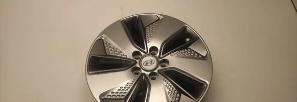 Hyundai Kona I R17 alloy rim 