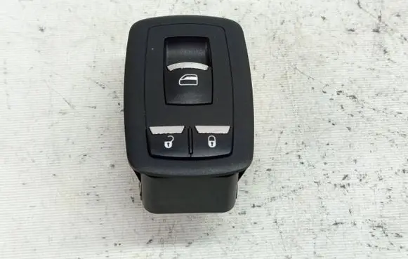 Maserati Ghibli Electric window control switch 670013822