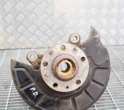 Skoda Yeti (5L) Front wheel hub 1K0615312F