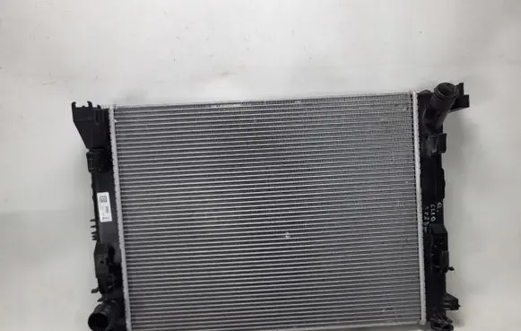 Renault Captur II Radiator set RT246 921005FA0A T56842A