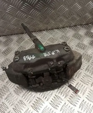 Mercedes-Benz E W211 Front brake caliper 207046037