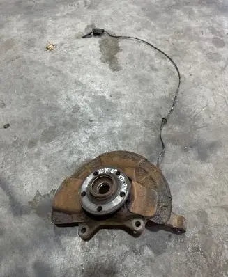 Volvo XC90 Front wheel hub