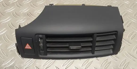 Toyota Verso Dash center air vent grill 556700F030 556700F060