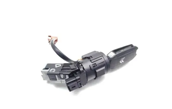 Citroen C4 Cactus Ignition lock 9673257480