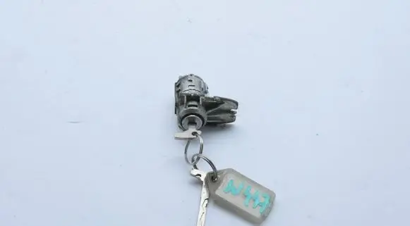 Mercedes-Benz Vito Viano W447 Coupe door lock (next to the handle)