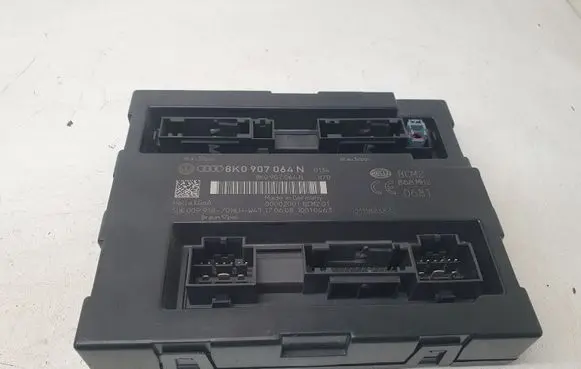 Audi A4 S4 B8 8K Comfort/convenience module 8K0907064N