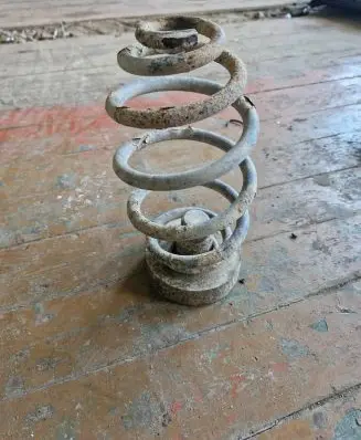 Volkswagen PASSAT B5.5 Rear coil spring