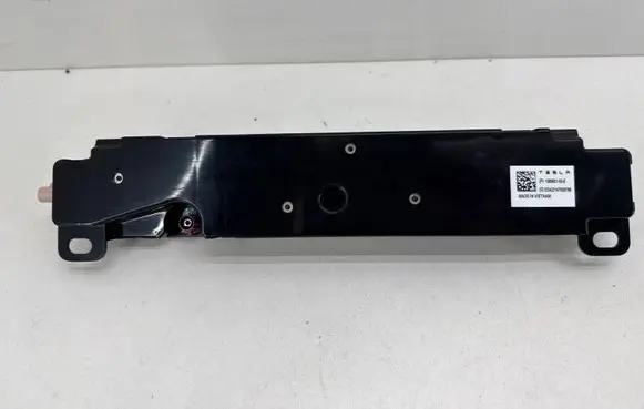 Tesla Model 3 Aerial antenna amplifier 158560100E