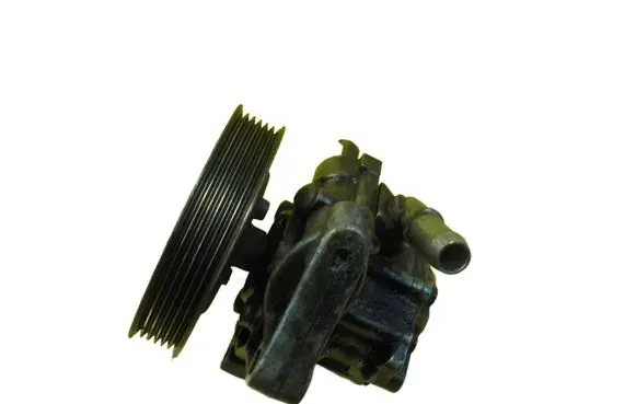 Volvo XC70 Power steering pump 31201150