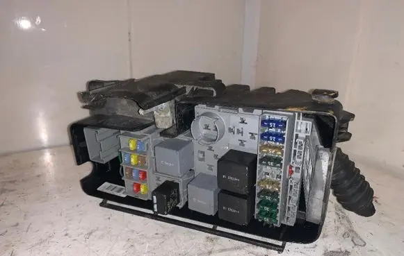 Volvo XC90 Fuse box set 30797010 D125