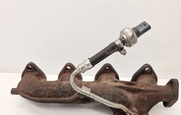 BMW 5 F10 F11 Exhaust manifold 7810182