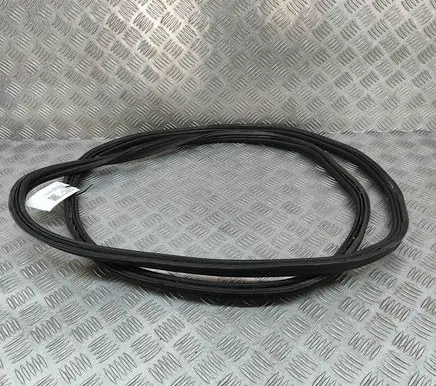 Citroen C3 Aircross Trunk rubber seal (body) YQ00172480
