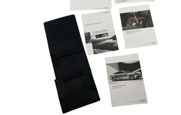 Audi A7 S7 4G Owners service history hand book 