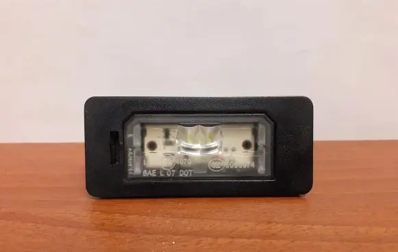 BMW X5 E70 Number plate light 7193293 63267193293