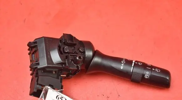 Toyota Avensis T270 Headlight wiper switch 17F144