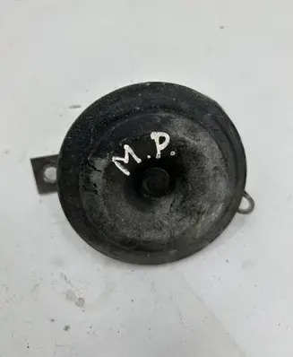 Mitsubishi Pajero Horn signal e9703881117