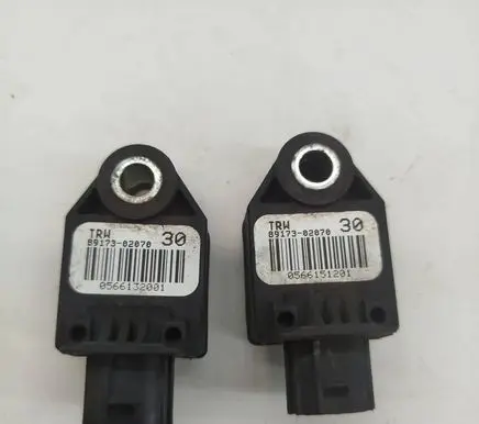 Toyota Verso Airbag deployment crash/impact sensor 8917302070