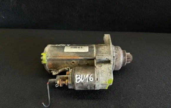 Volkswagen Golf IV Starter motor 0986016980