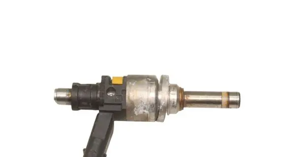 Mercedes-Benz SLK R172 Fuel injector A2710781123