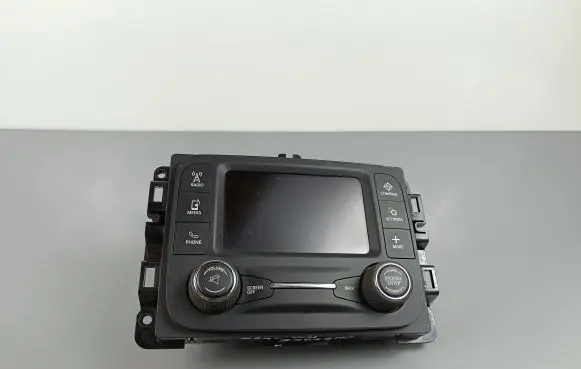 Jeep Cherokee Radio/CD/DVD/GPS head unit P68306938AB