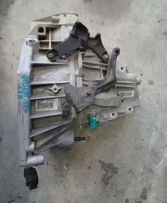 Nissan Qashqai Manual 6 speed gearbox