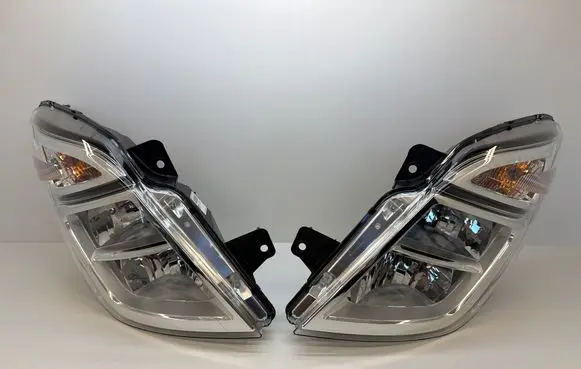 Nissan NV400 Headlights/headlamps set 030127320400 E1253144 01HC0THR