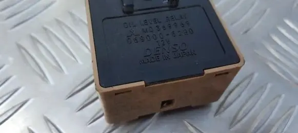 Mitsubishi Pajero Other relay MD369969 068000-5280