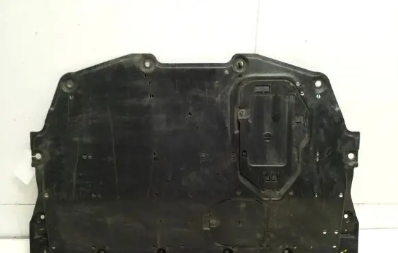 Mazda 2 Engine splash shield/under tray DA6A56110