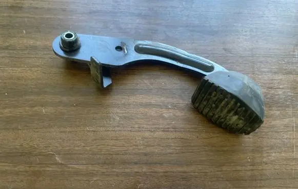 Peugeot 807 Brake pedal