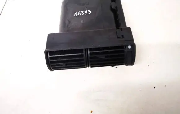 Audi A6 S6 C4 4A Dash center air vent grill 4a1820902