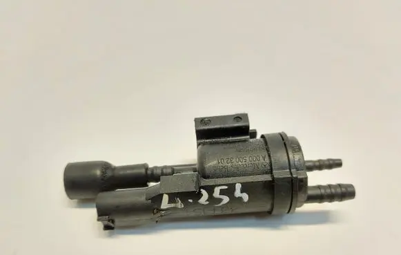 Mercedes-Benz GLC C254 Turbo solenoid valve A0005003201JLK01