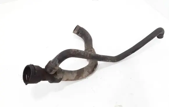 Audi A4 S4 B5 8D Engine coolant pipe/hose