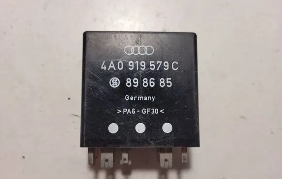 Audi 80 90 S2 B4 Other relay 4A0919579C 898685